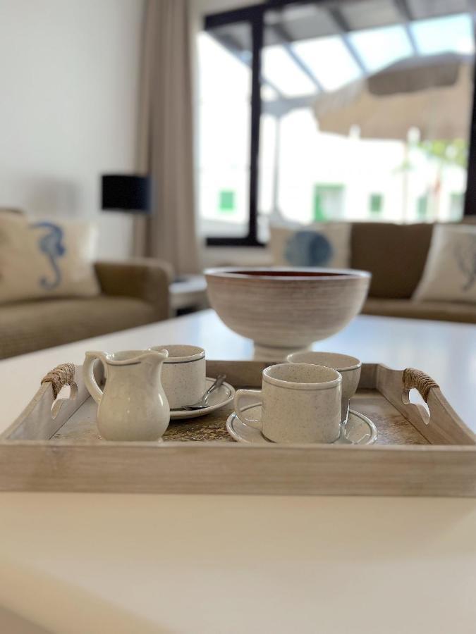 Casahost Bastian Boutique I Seaview Daire Costa Teguise Dış mekan fotoğraf