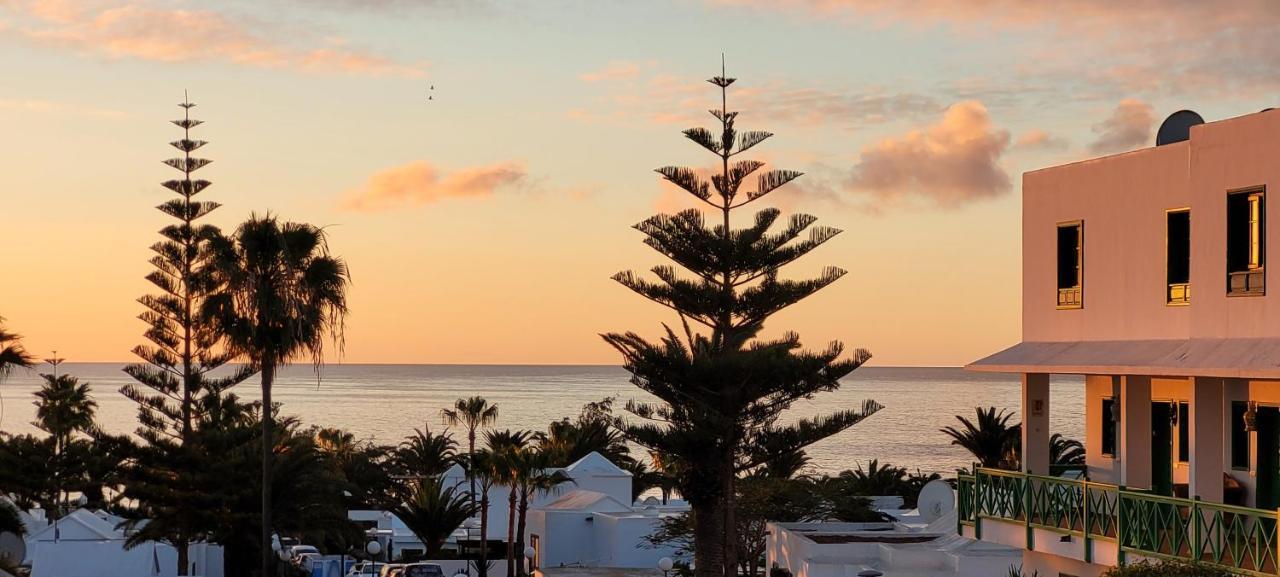 Casahost Bastian Boutique I Seaview Daire Costa Teguise Dış mekan fotoğraf