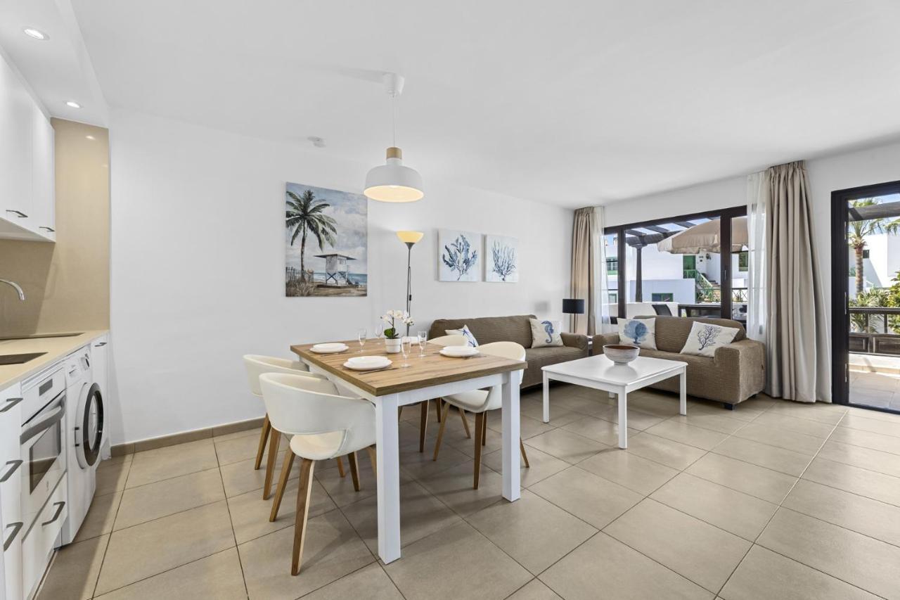Casahost Bastian Boutique I Seaview Daire Costa Teguise Dış mekan fotoğraf
