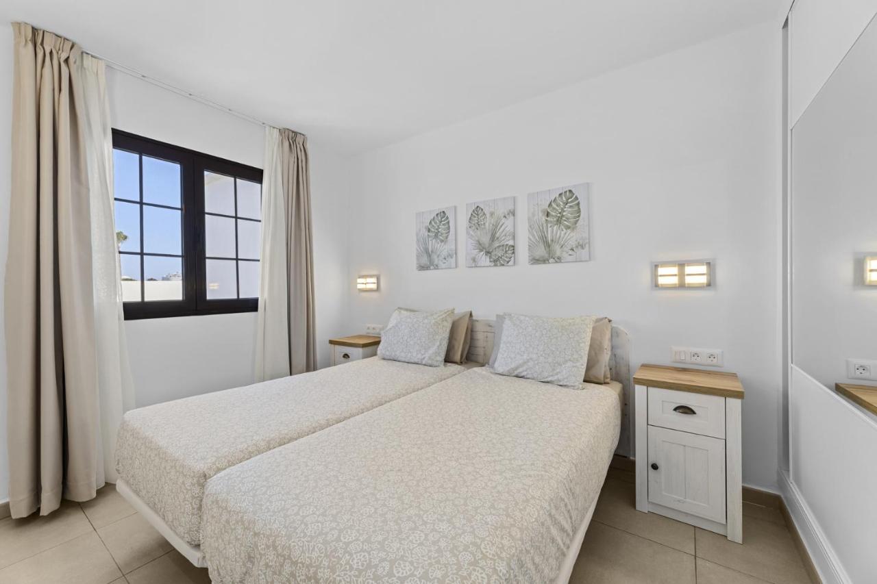 Casahost Bastian Boutique I Seaview Daire Costa Teguise Dış mekan fotoğraf