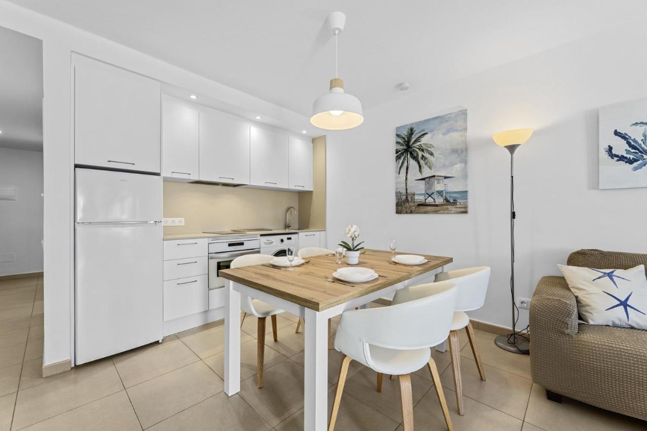 Casahost Bastian Boutique I Seaview Daire Costa Teguise Dış mekan fotoğraf