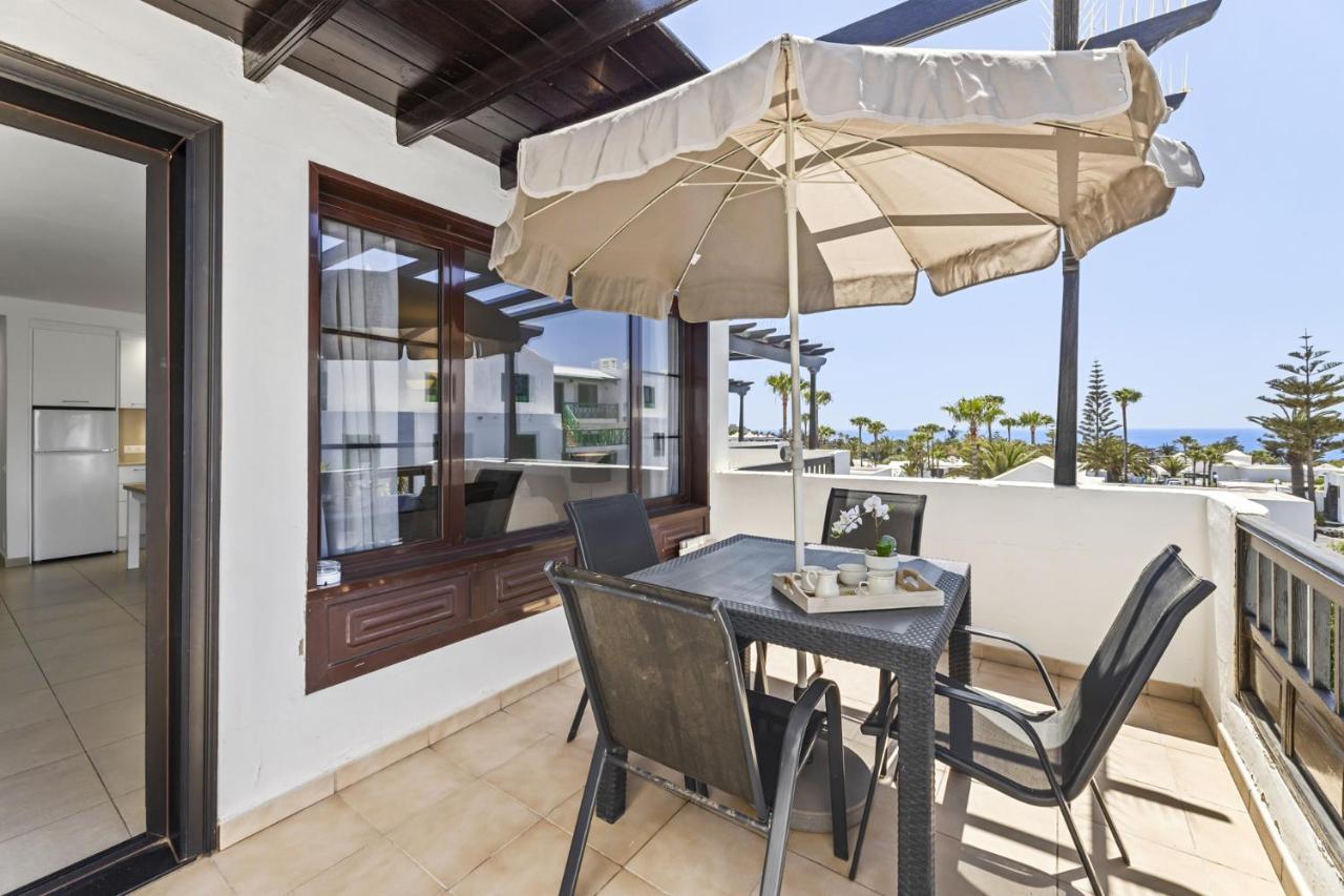 Casahost Bastian Boutique I Seaview Daire Costa Teguise Dış mekan fotoğraf